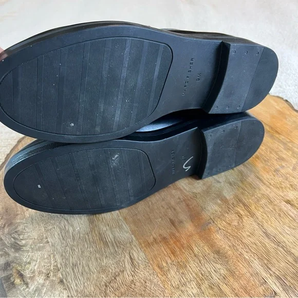 Marc Fisher Black Leather Loafers Lug with Chain Detail Slip On Festival - Picture 11 of 15